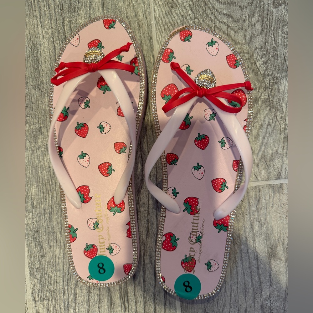 Juicy Couture Pink Strawberry Print Flip Flops with Red Bows Size 8